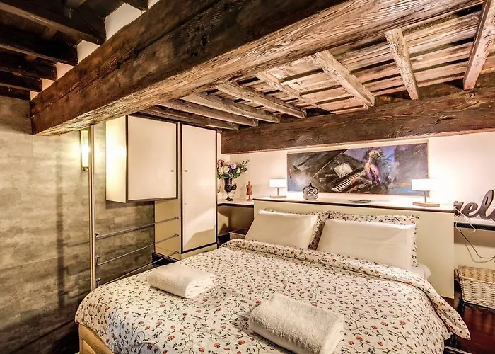 Spacious Flat By Piazza Navona