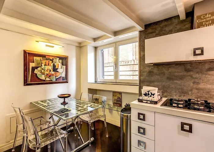 Spacious Flat By Piazza Navona Roma