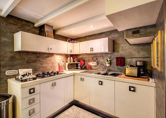 Spacious Flat By Piazza Navona